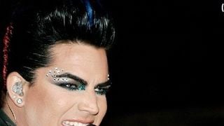 Adam Lambert ... Il aimerait beaucoup venir vivre en France