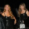 Taylor Swift arrive avec Blake Lively à la fête de son anniversaire (34 ans) au club "The Box" à New York le 13 décembre 2023.