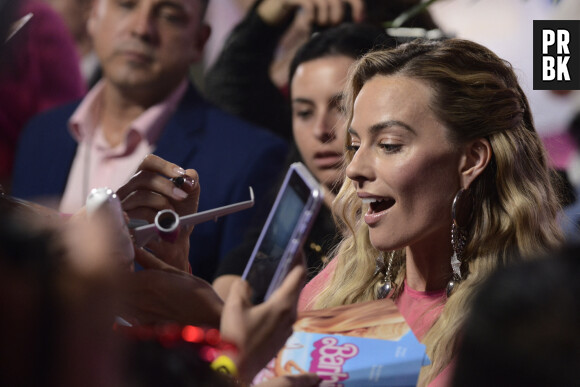 July 6, 2023, Mexico City, Mexico: Actress Margot Robbie attends the pink carpet for Barbie at Toreo Parque Central. on July 6, 2023 in Mexico City, Mexico. (Credit Image: © Carlos Tischler/eyepix via Zuma Press/Bestimage) 