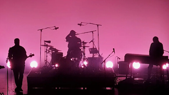 J'ai assisté à un concert sans rien connaître du groupe qui jouait et j'ai vécu le meilleur moment de ma vie (merci Puggy)