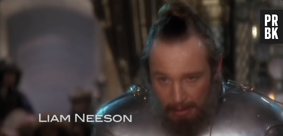 Liam Neeson dans le film Excalibur