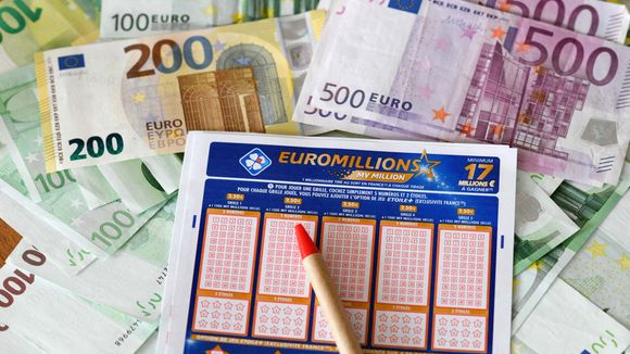 Je joue chaque semaine au Loto et à l'EuroMillions, mais ce n'est même pas pour gagner le gros lot (j'ai une autre stratégie)