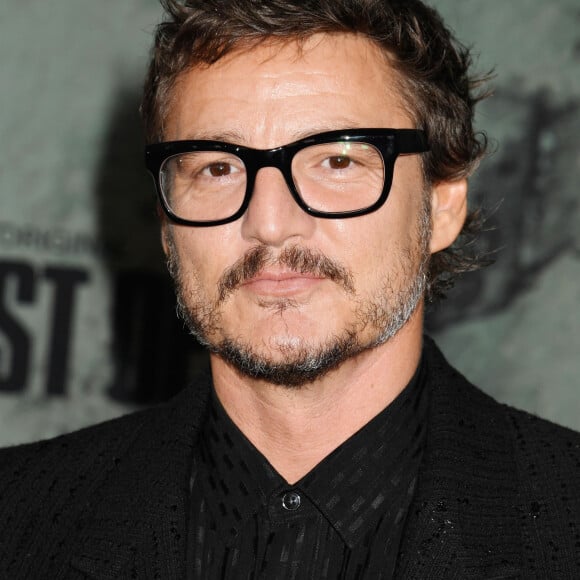 Pedro Pascal à la première de la série "The Last of Us" de HBO au Regency Village à Los Angeles le 9 janvier 2023.