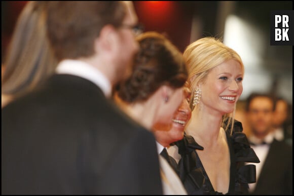 VALENTINO, GWYNETH PALTROW - MONTEE DES MARCHES DU FILM "TWO LOVERS" AU 61 EME FESTIVAL DU FILM DE CANNES 