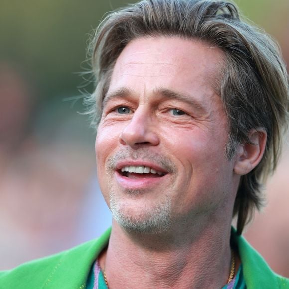 Brad Pitt arrive à la première du film "Bullet Train" à Los Angeles.