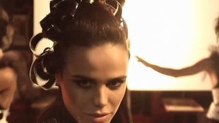 Melissa Mars ... Le clip futuriste de Et Je veux danser (VIDEO)