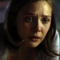 Elizabeth Olsen : complètement flippante sur l&#039;affiche de Silent House (PHOTO)