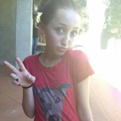 Noah Cyrus : la petite soeur de Miley fait sa belle sur Twitter (PHOTOS)