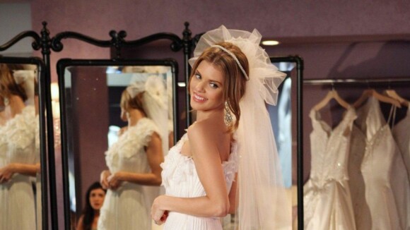 90210 saison 4 : Naomi en mode mariée (presque) modèle (SPOILER)