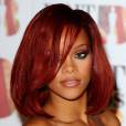 Rihanna à l'époque en mode cheveux rouge
