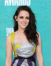 Kristen Stewart sur tapis rouge se la joue sexy girl
