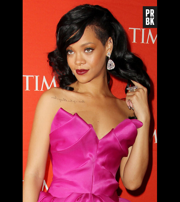 Rihanna part loin du drame