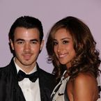 Kevin Jonas : bientôt un bébé en route avec Danielle ?