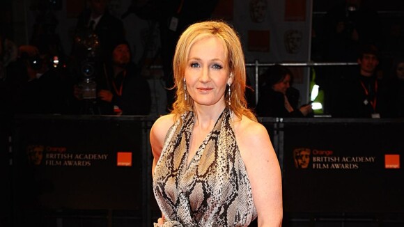 J.K. Rowling : Fuites sur internet et parano ? Grosse crise d'angoisse pour son nouveau livre
