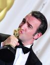 Jean Dujardin atteint la troisième place du classement des personnalités préférées des Français. Merci l'Oscar ?