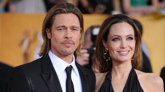Angelina Jolie : son père attend toujours son faire-part de mariage !