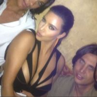 Kim Kardashian : encore et toujours reine du décolleté provoc&#039; (PHOTOS)