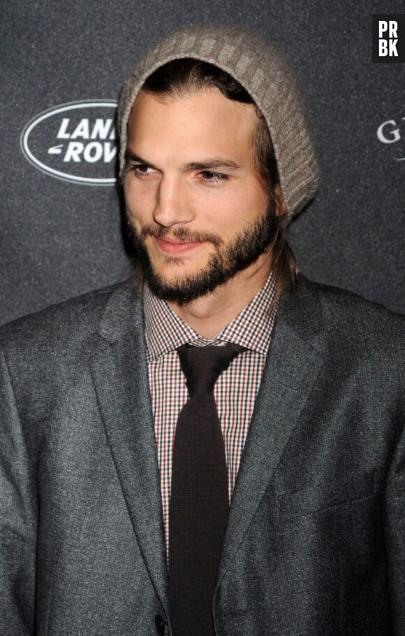 Ashton Kutcher : trop contente que sa meuf soit la plus sexy de 2012