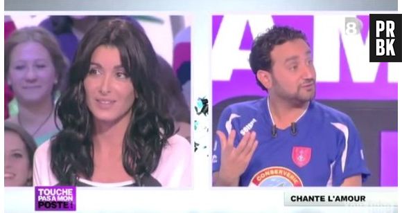 Jenifer hésitait un peu à reprendre J'ai la quéquette qui colle...