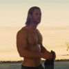 Chris Hemsworth reprend du service (torse nu ?) dans Thor