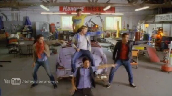 Glee saison 4 : nouvelle promo surprenante ! (VIDEO)
