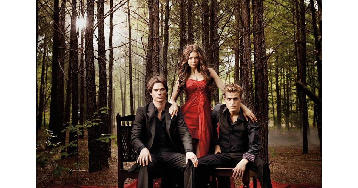 The Vampire Diaries Saison 4 Streaming Vf The Vampire Diaries saison 4 : un nouveau chasseur de vampires en