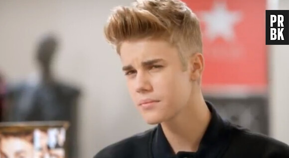 Justin Bieber fait tomber tout le monde comme des mouches !