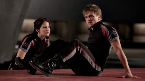 Hunger Games 2 : Jennifer Lawrence et Josh Hutcherson se jettent à l'eau sur le tournage ! (SPOILER)