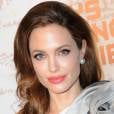 Angelina Jolie veut mettre un terme à sa carrière !
