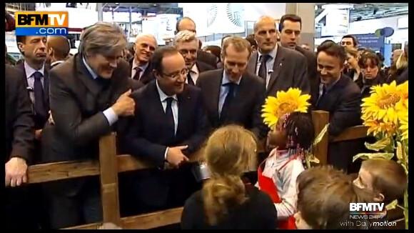 Salon de l'agriculture 2013 : Hollande fait le buzz sur Sarkozy