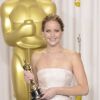 Jennifer Lawrence, glamour même sans Photoshop