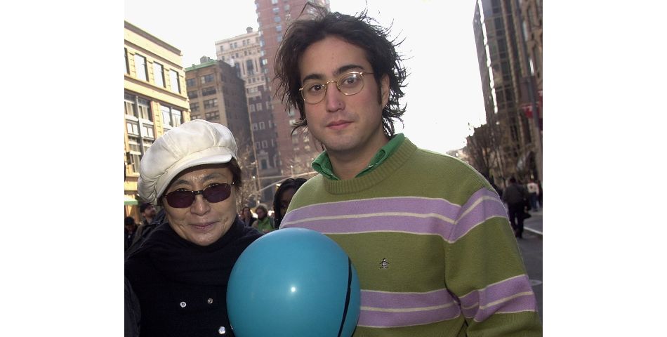 Yoko Ono milite contre les armes à feu