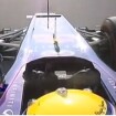 Mark Webber : doigt d'honneur à Sebastian Vettel en pleine course