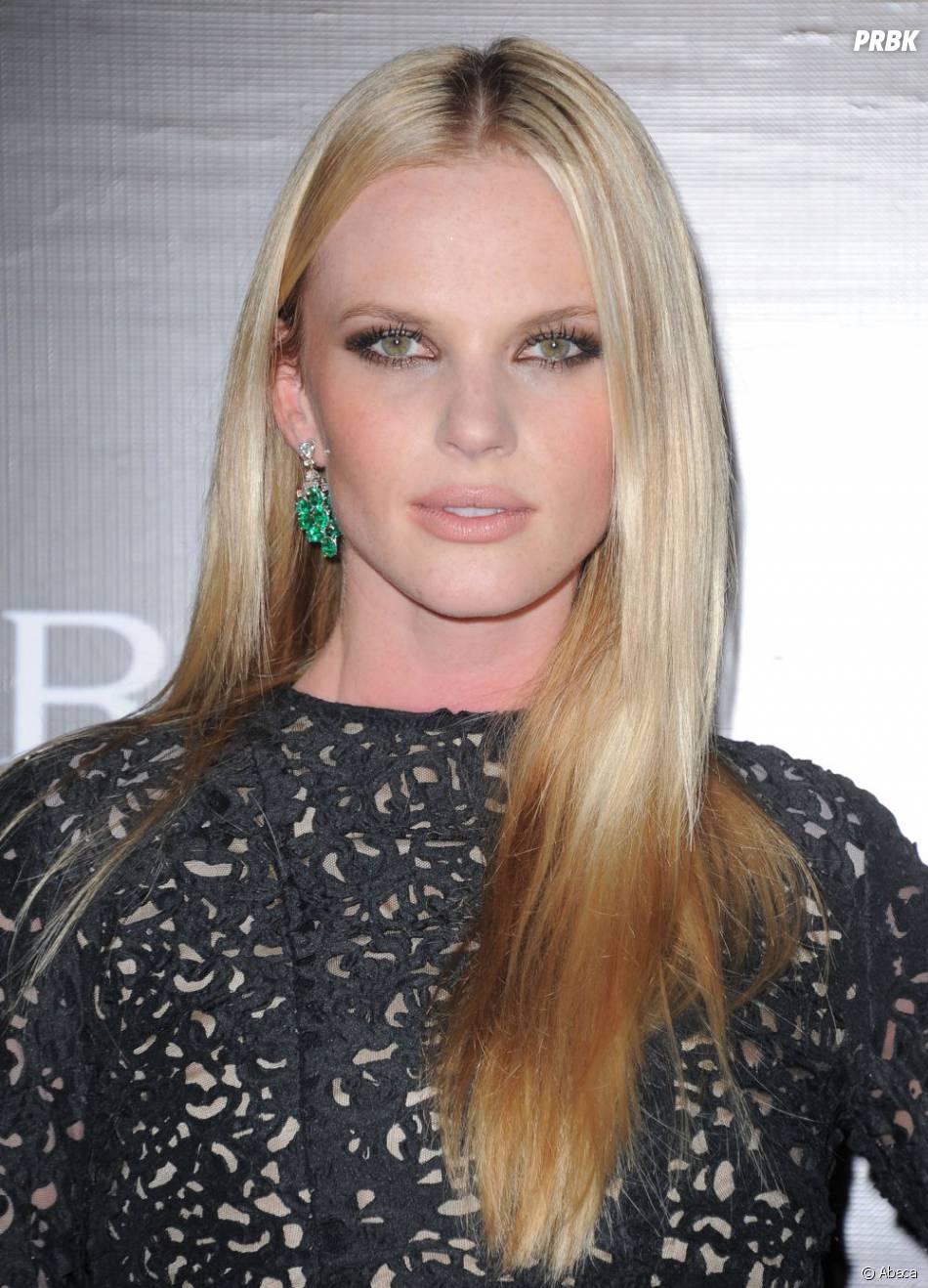 anne vyalitsyna est une top russe de 26 ans purebreak anne vyalitsyna est une top russe de 26 ans purebreak