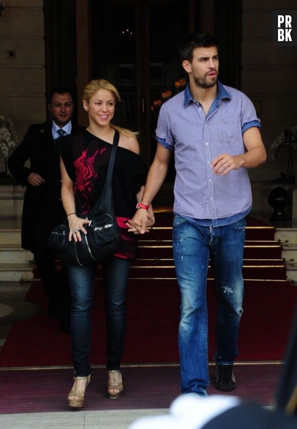 Shakira nage dans le bonheur avec Piqué mais est en conflit avec son ex