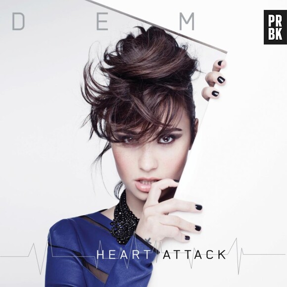 Demi Lovato sur la pochette du single de Heart Attack
