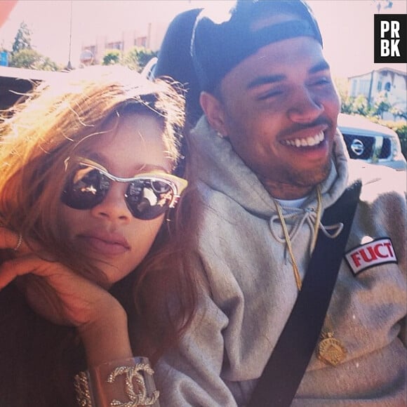 Rihanna a posté une photo d'elle avec Chris Brown pour faire taire les rumeurs de rupture