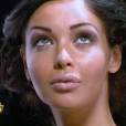 Nabilla était glamour pour son shooting dans les Anges 5 et ressemblait à une magnifique poupée.