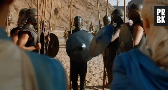 Daenerys fait connaissance avec son armée dans Game of Thrones