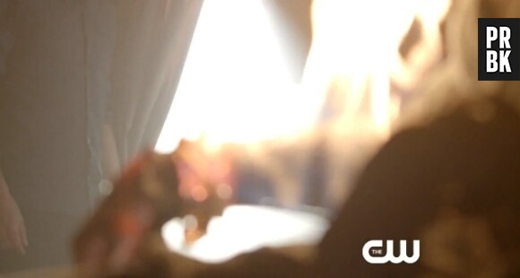 Elena va brûler dans The Vampire Diaries