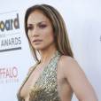 Jennifer Lopez, en robe sexy pour la cérémonie des Billboard Music Awards le 19 mai à Los Angeles