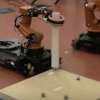 IkeaBot System : le robot qui monte les meubles Ikea à notre place