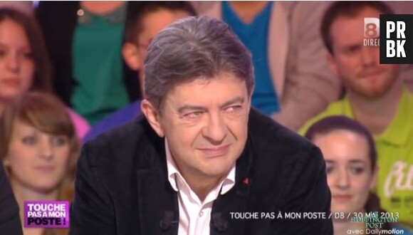 Intervention en direct d'une intermittente du spectacle devant Jean-Luc Mélenchon, invité de l'émission de Cyril Hanouna sur D8