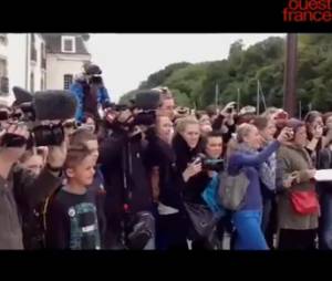 La foule est au rendez-vous pour soutenir Les Ch'tis font leur tour de France