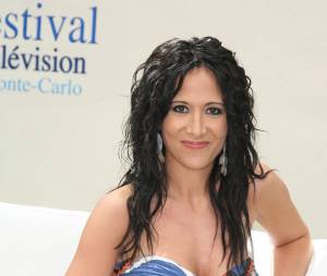 Plus belle la vie : Fabienne Carat nage dans le bonheur après son mariage