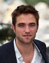 Robert Pattinson n'est plus célibataire