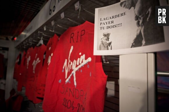 Virgin Megastore : des salariés ont occupé la boutique des Champs-Elysées en réponse à la menace de liquidation judiciaire, officiellement prononcée le 17 juin 2013
