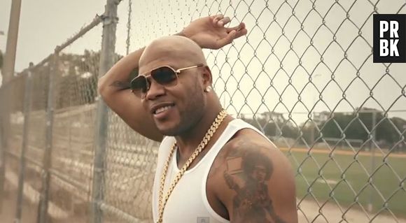 Tal feat Flo Rida dans le clip de 'Danse'