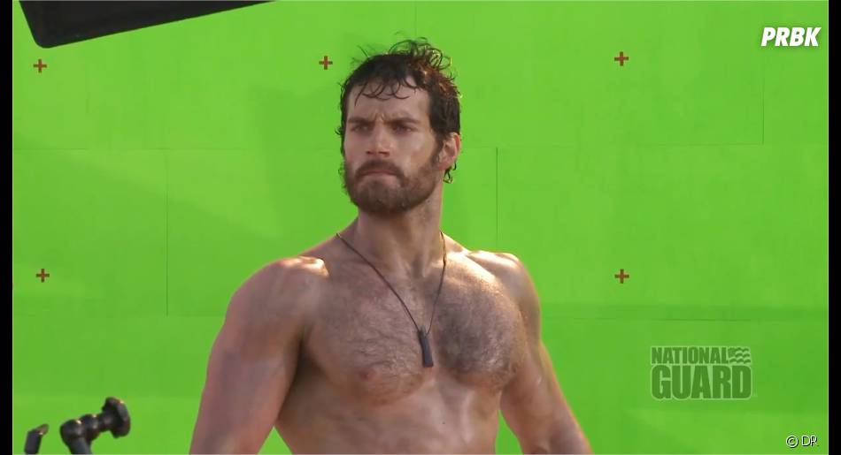 Man of Steel Henry Cavill torsenu dans Man of Steel Purebreak