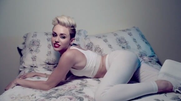 Miley Cyrus : We Can't Stop, le clip sexy et décalé... qui en fait trop ?